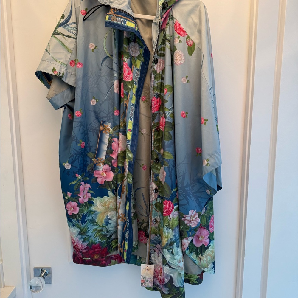 Johnny Was Heaven Rain Poncho size L.  NWT